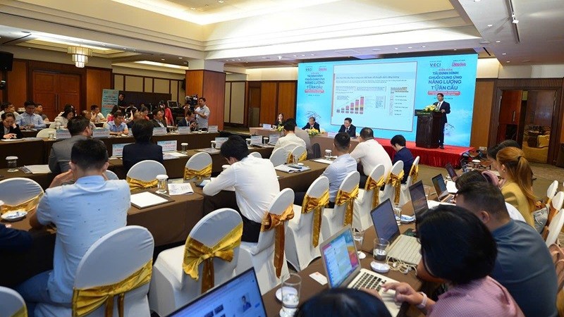 Resolver el "problema" de la transición energética sostenible para Vietnam