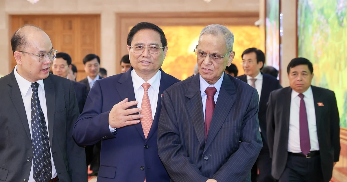 El primer ministro Pham Minh Chinh recibe al multimillonario fundador de Infosys Group (India)