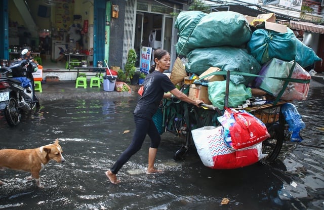 Nghịch lý lao động thất nghiệp, doanh nghiệp không tuyển được người - Ảnh 3.