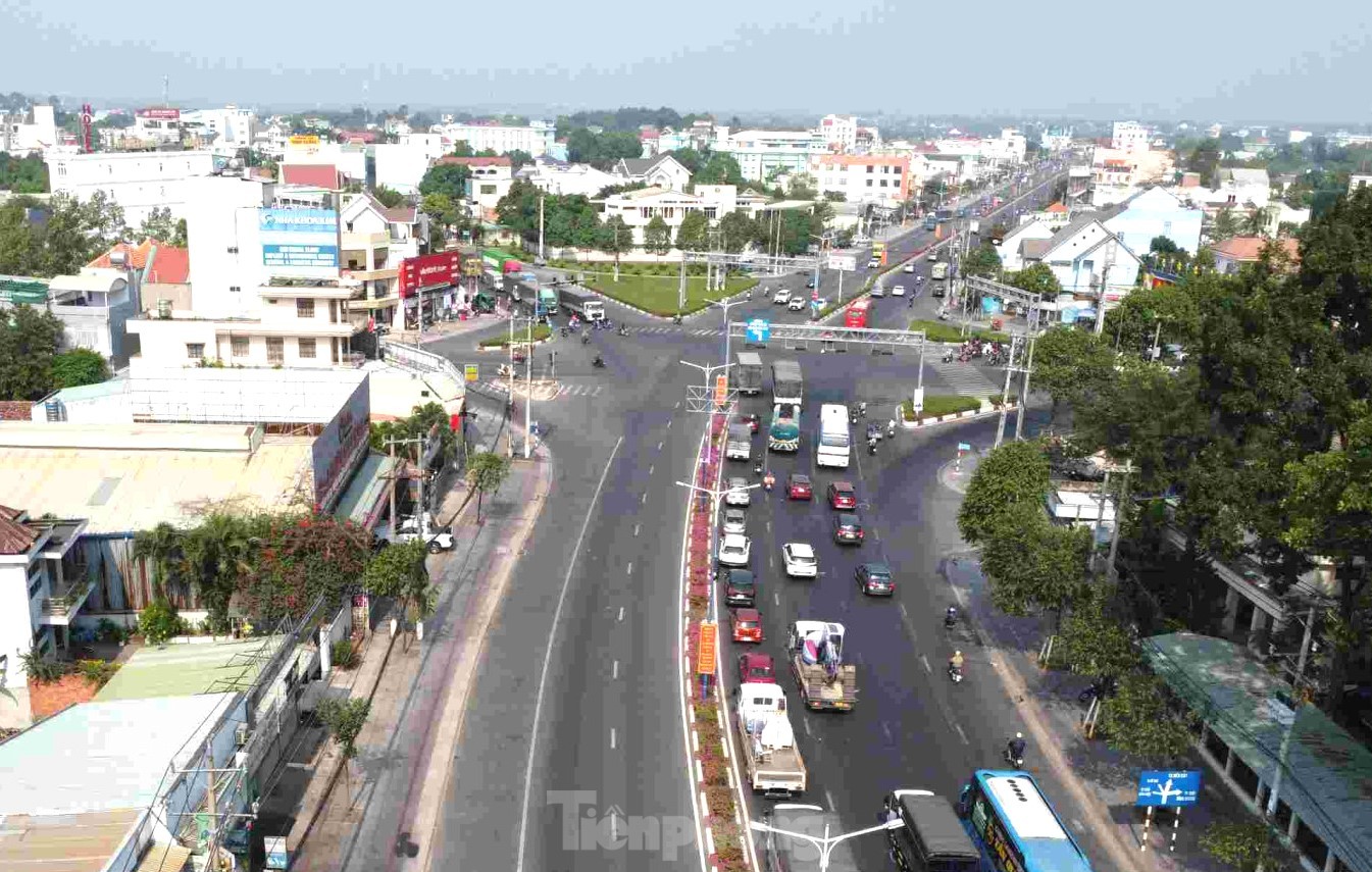 Aerial view of the first underpass construction area in Binh Duong photo 4