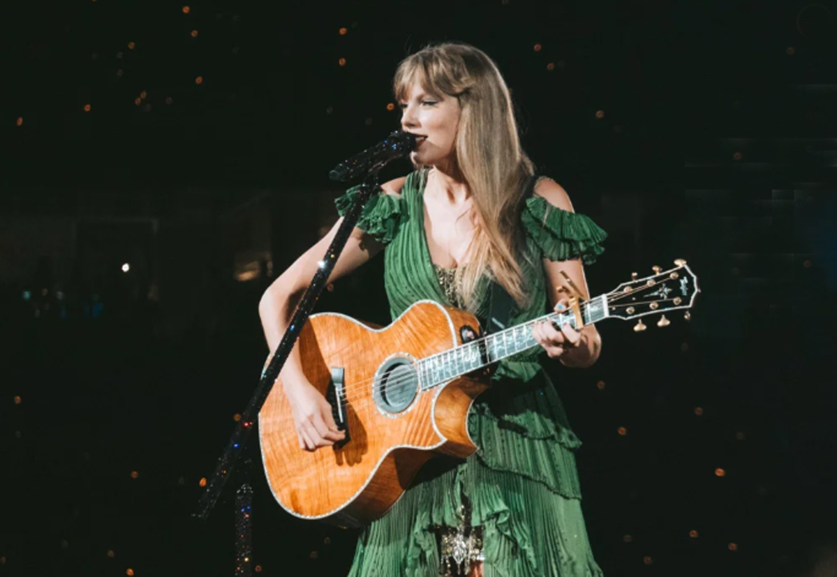 Taylor Swift tuyên bố 'chưa bao giờ hạnh phúc thế này' khi yêu Matty Healy - Ảnh 1.