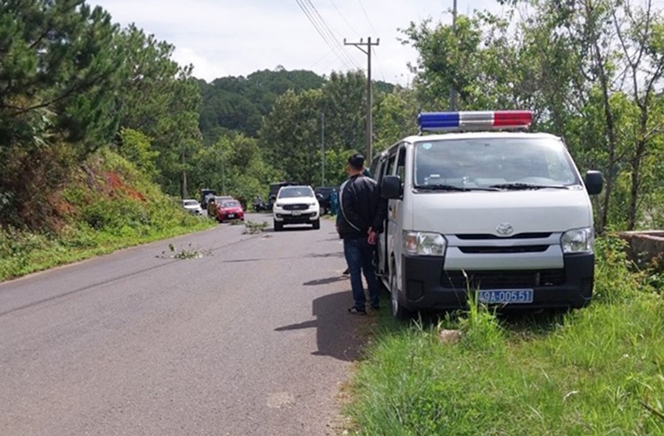 Les autorités ont bloqué les lieux.