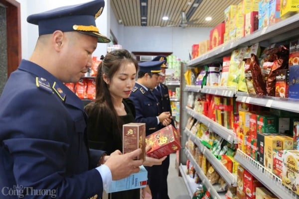 Quang Ninh reserves 1,300 billion VND of goods to stabilize the Tet market