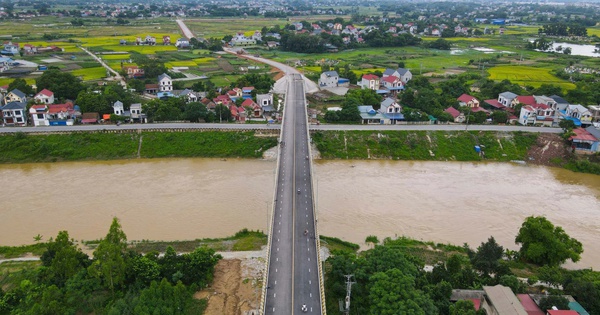 Opening of 540 billion VND bridge connecting Bac Giang, Thai Nguyen and Vinh Phuc