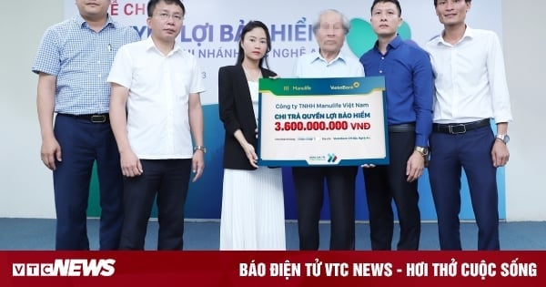 Manulife Vietnam verse 3,6 milliards de VND en prestations d'assurance à ses clients de Nghe An