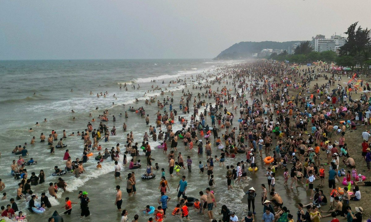 El turismo de playa triunfa en cinco días de vacaciones