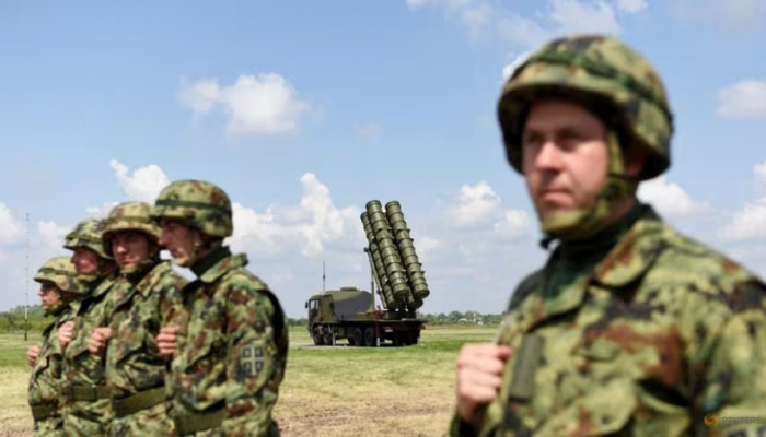 Сербия готовится вновь ввести обязательную военную службу