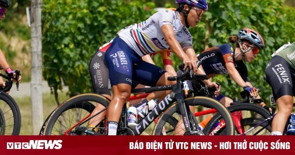 Nguyen Thi That had an accident and dropped out of the prestigious world cycling tournament.