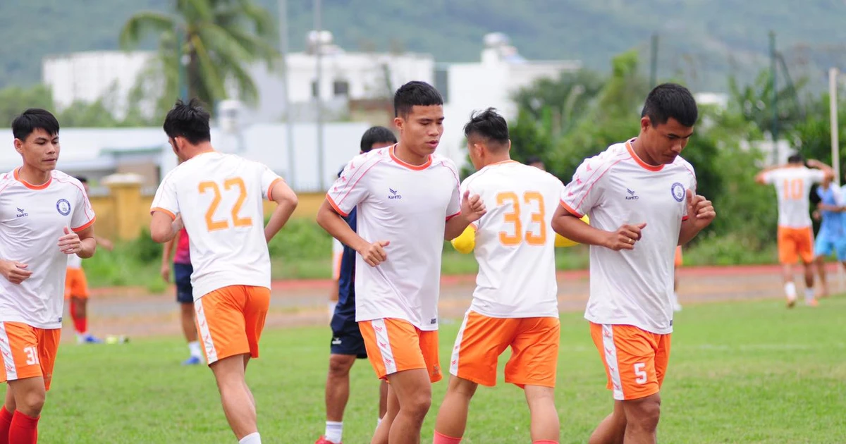 Le cas de nombreux jeunes entraîneurs de football de Khanh Hoa qui « détournent » l'argent des joueurs : il y a des signes de criminalité