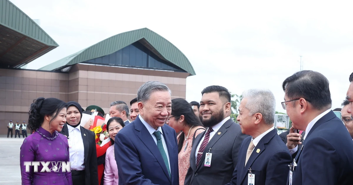 Generalsekretär und seine Frau kehren nach Hause zurück und beenden erfolgreich ihren Besuch in Malaysia