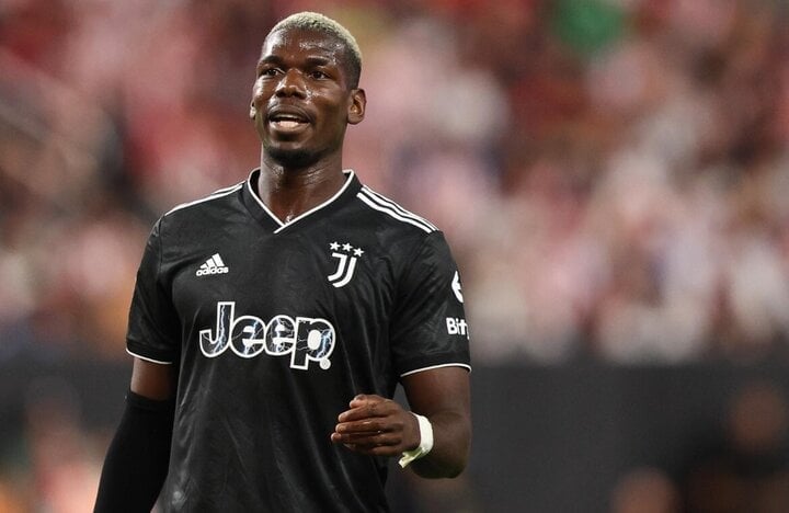 1. Paul Pogba៖ ខ្សែបម្រើដែលកើតក្នុងឆ្នាំ 1993 ទើបតែត្រូវបានហាមប្រាមពីរាល់សកម្មភាពបាល់ទាត់ទូទាំងពិភពលោកក្នុងរយៈពេល 4 ឆ្នាំខាងមុខ។ ហេតុផលគឺថាសំណាកការធ្វើតេស្តរបស់ Pogba ទាំងអស់ត្រូវបានធ្វើតេស្តវិជ្ជមានចំពោះសារធាតុញៀន។ ទោះបីជាយ៉ាងណាក៏ដោយ អតីតខ្សែបម្រើរបស់ MU នៅតែយកប្រព័ន្ធផ្សព្វផ្សាយសង្គម ដើម្បីតវ៉ាដោយអះអាងថា លទ្ធផលតេស្តមិនត្រឹមត្រូវ។