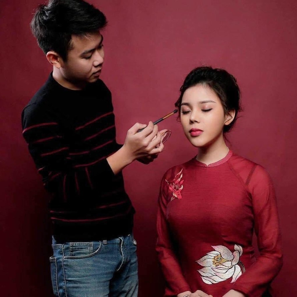 Vụ thợ trang điểm tố khách khôn lỏi: Người trong ngành nói gì? - 3