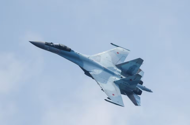 Một máy bay chiến đấu phản lực Sukhoi Su-35S của Nga. (Ảnh: Reuters)