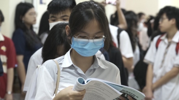 Puntuación estándar del grado 10 de la Universidad Nacional de Educación de Hanoi, 2023