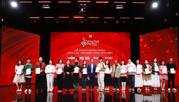 La station de radio et de télévision de Hanoi sélectionne 60 candidats pour participer aux demi-finales du concours de chant de Hanoi