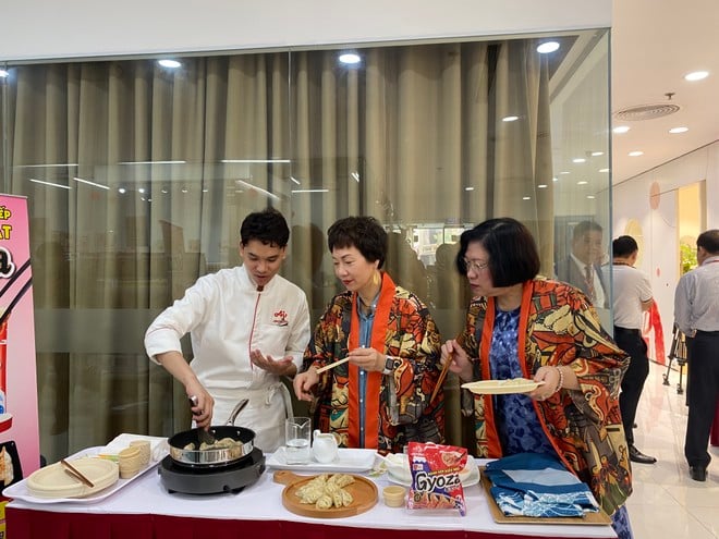 Bánh xếp kiểu Nhật Gyoza mang đến cho người tiêu dùng trải nghiệm ẩm thực Nhật Bản thuần túy ngay tại nhà.