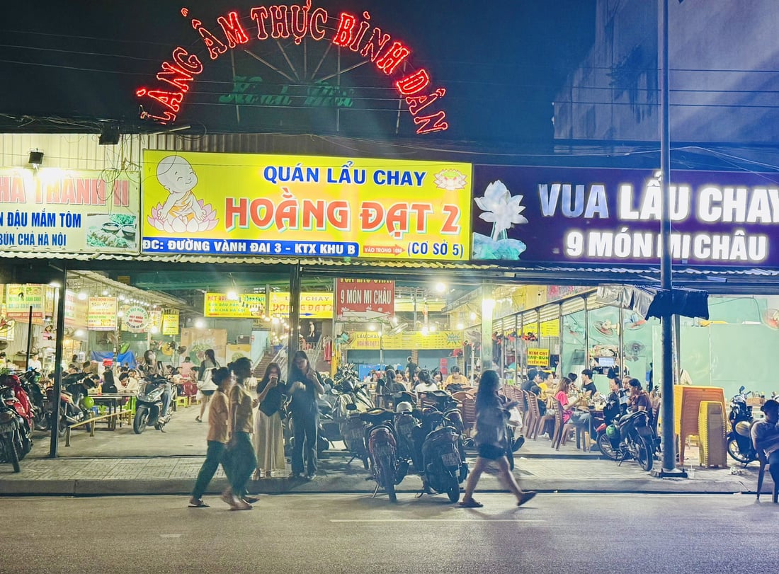 ‘Cưỡi’ metro trải nghiệm ẩm thực thỏa thích từ Bến Thành đến Suối Tiên - Ảnh 9.