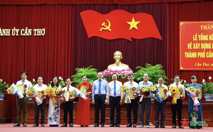 Can Tho remporte le troisième prix de construction urbaine, photo 1