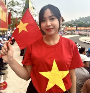 Estudiantes internacionales traen los buenos valores de la cultura vietnamita a Laos