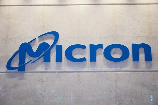 US invests $6.2 billion in Micron to boost domestic chip production