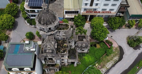 Villa massive située sur 7 parcelles de terrain dorées abandonnées à Hai Duong