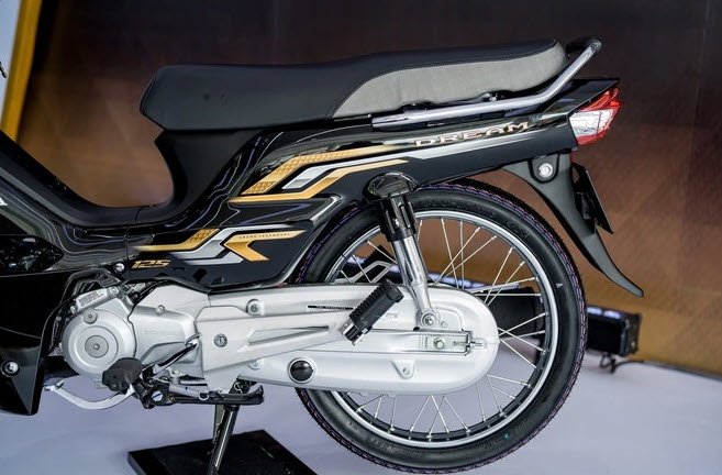 honda ra mat dream 125 phien ban ky niem 25 nam gioi han chi 88 chiec hinh 4