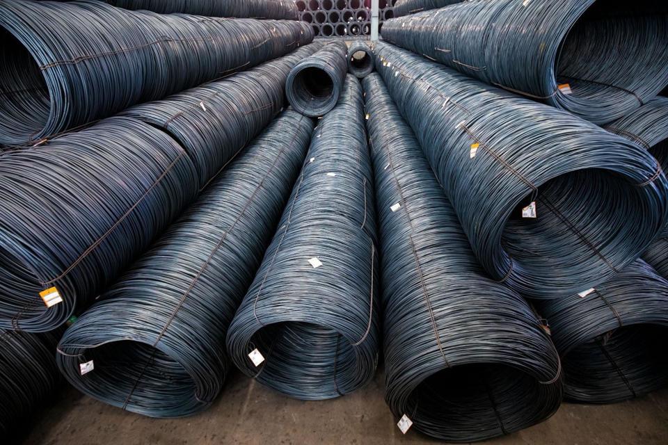 Steel នៅលើផ្សារហ៊ុន Shanghai Futures បានកត់ត្រាការខាតបង់។