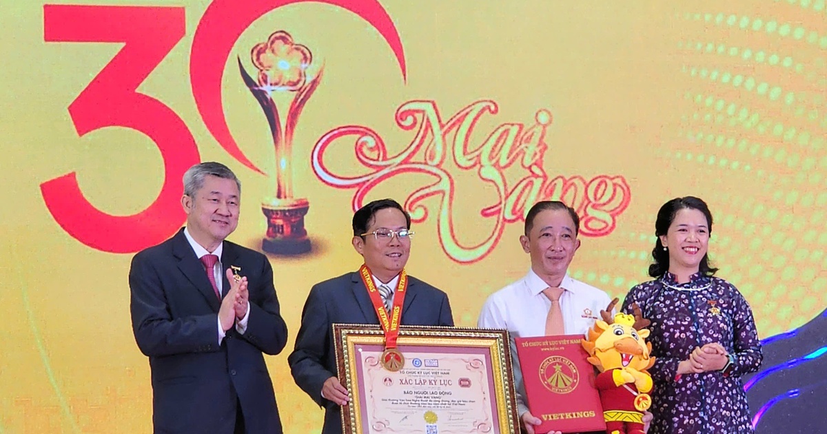 Golden Apricot Award sets record