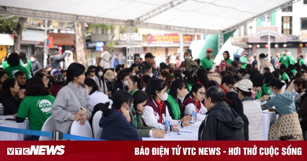 Manulife propose plus de 3 000 examens de santé gratuits à Hanoi