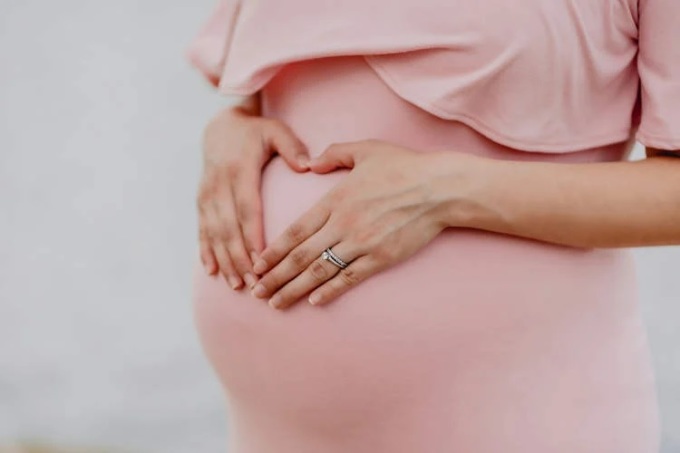 A 50-year-old Italian woman has been accused of faking her pregnancy 17 times to receive maternity benefits of up to 110,000 euros over 24 years. Illustration photo: Odditycentral