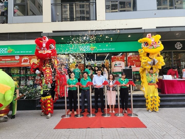 トゥドゥック市にCo.op Foodの店舗3店舗をオープン - 2