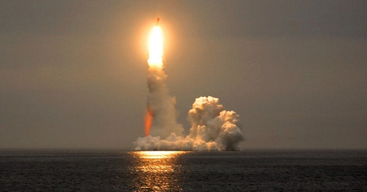 Russia launches Bulava intercontinental missile from new nuclear submarine