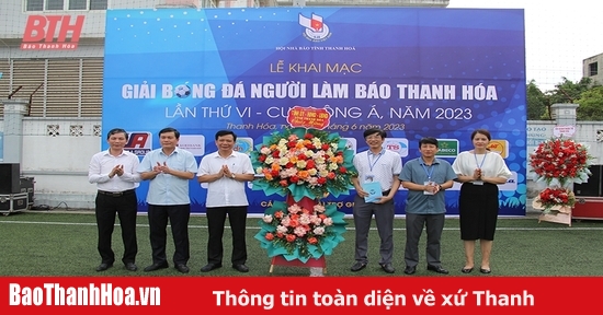 Khai mạc Giải Bóng đá Người làm báo Thanh Hóa lần thứ VI