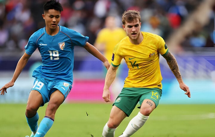 L'équipe australienne (maillot jaune) a battu l'Inde.