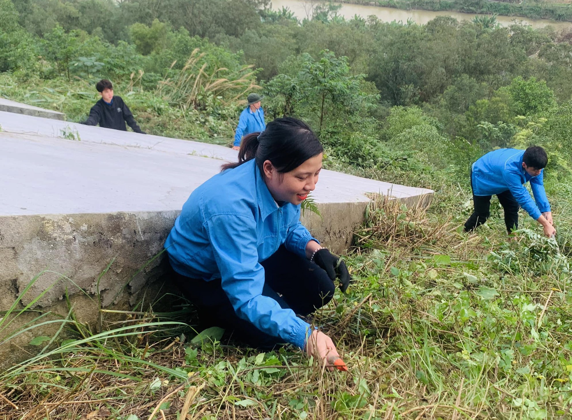 Ereignis – Unerzählte Geschichte über die Worte „Für immer dankbar, Großonkel Ho“ auf dem Berg Thien Nhan (Foto 3).