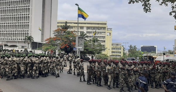 Gabon mở cửa biên giới trở lại