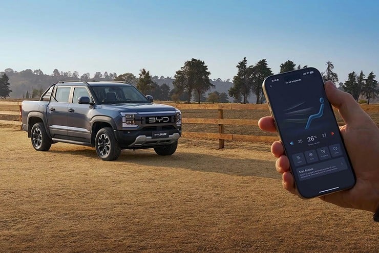 130億ドン以上で販売されているByd Shark Phev電気自動車をご覧ください。写真4