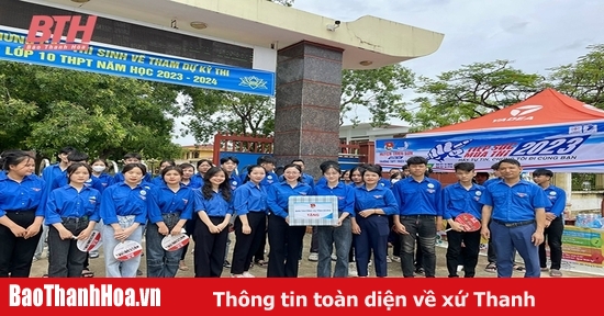 Thanh Hoa youth enthusiastically participate in exam support activities