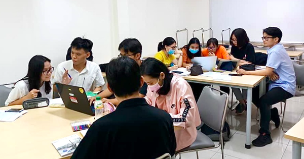 Quá lạm dụng IELTS sẽ làm sai lệch bản chất của việc học ngoại ngữ