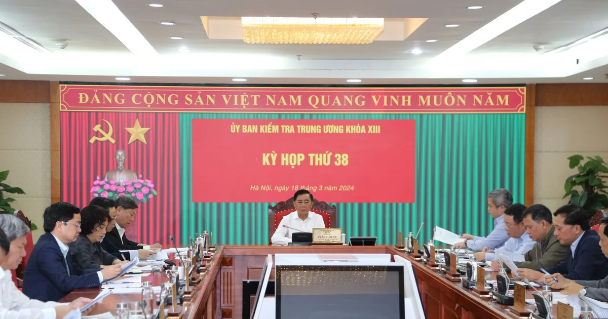 Expelled from the Party a number of leaders and former leaders of Vinh Phuc, Quang Ngai and Phu Yen provinces.