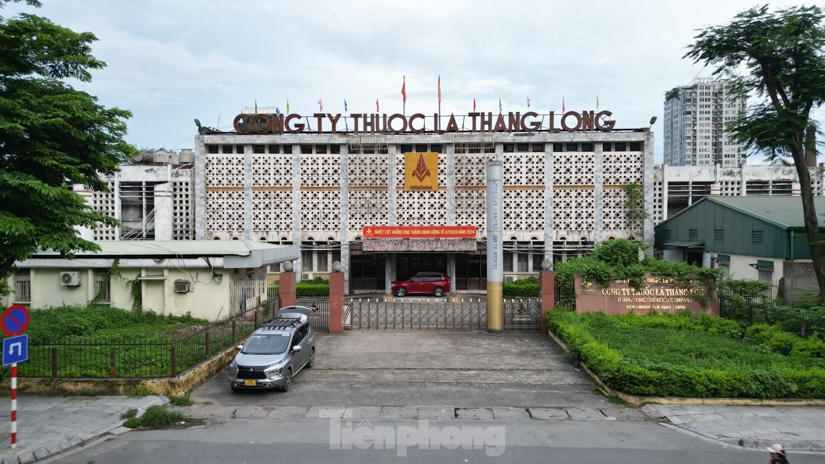 Nahaufnahme von 3 „Golden Land“-Projekten, deren Entfernung der Vorsitzende der Stadt Hanoi gerade angeordnet hat. Foto 2