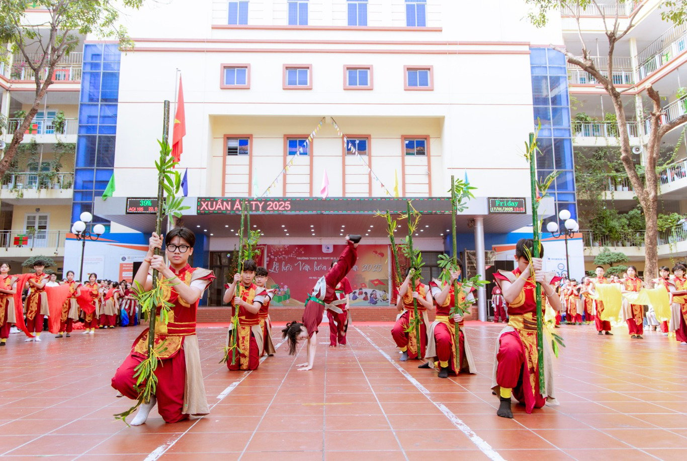 Spreading traditional culture to every student in Hanoi, picture 8