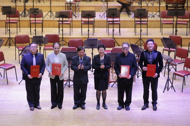 중국 광시예술학원은 하노이 중국문화센터와 전략적 협력 협정을 체결했습니다.