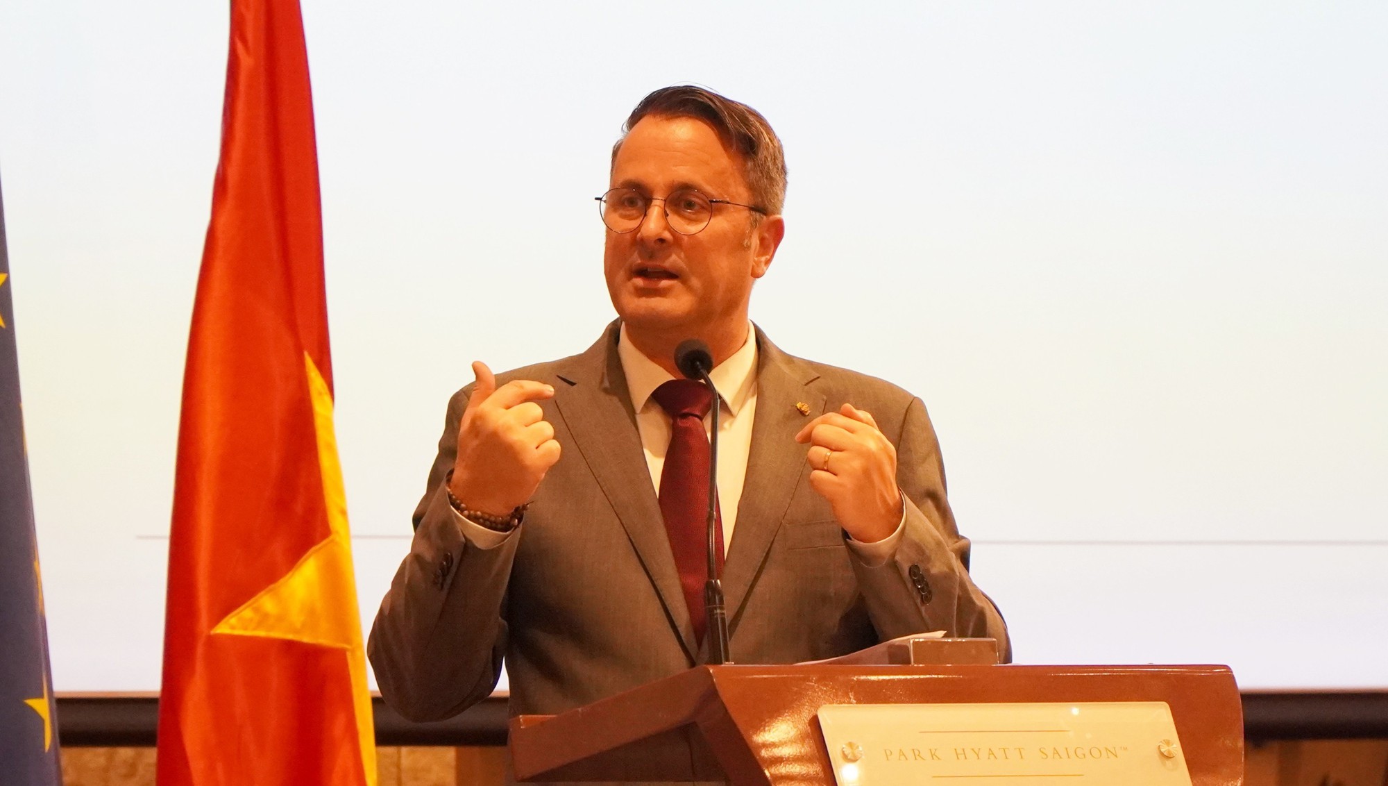 Thủ tướng Xavier Bettel thăm TP HCM: Luxembourg là “cánh cổng” đến châu Âu - Ảnh 1.