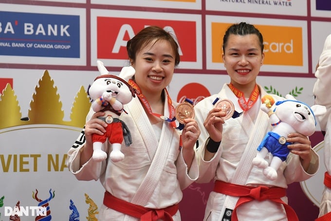 Nữ võ sĩ nén đau mang về huy chương Jiujitsu cho Việt Nam - 2