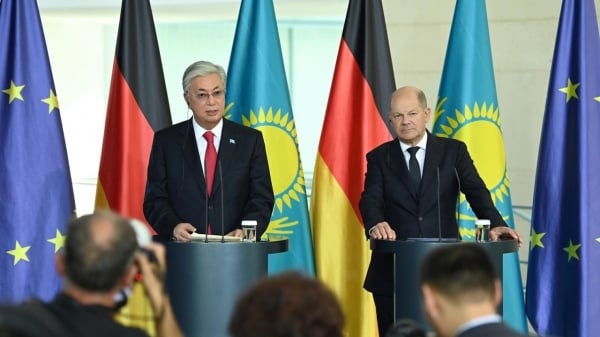 Đức và Kazakhstan quan ngại tình hình Ukraine ngày càng nghiêm trọng, có khả năng "ra đòn" trừng phạt mới với Nga