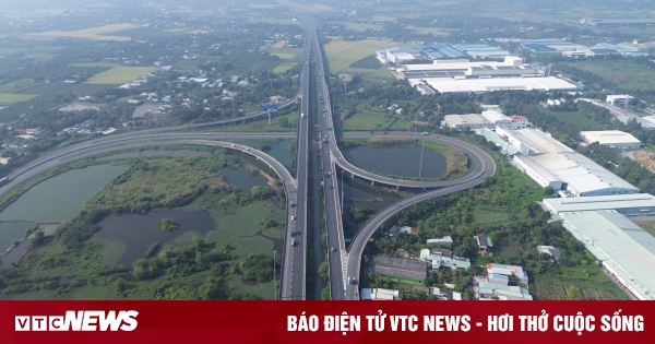 Ho Chi Minh-Ville accepte d'élargir l'autoroute Ho Chi Minh-Ville - Trung Luong - My Thuan pour plus de 32 000 milliards