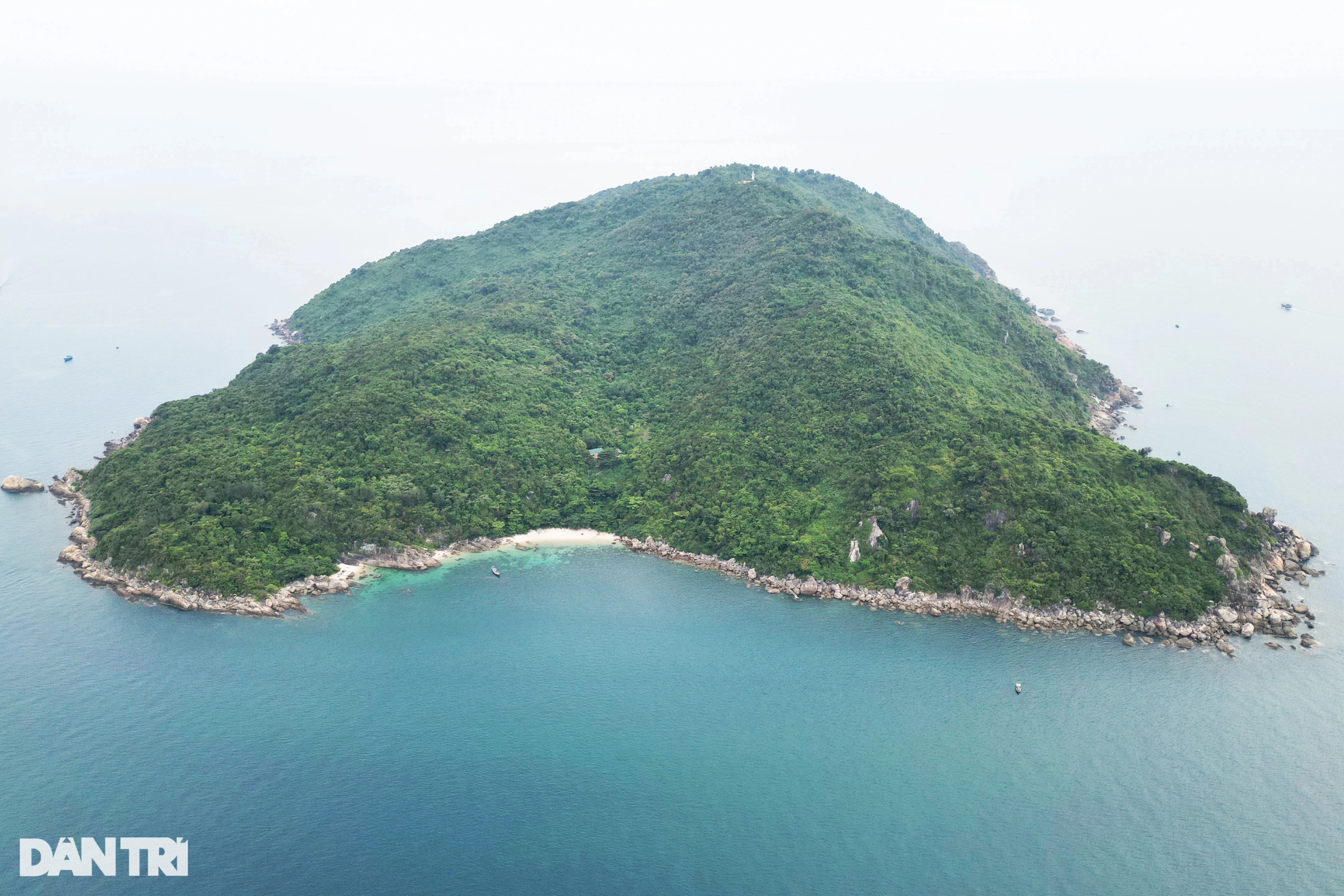 "God's Eye" of Central Vietnam at the foot of Hai Van peak