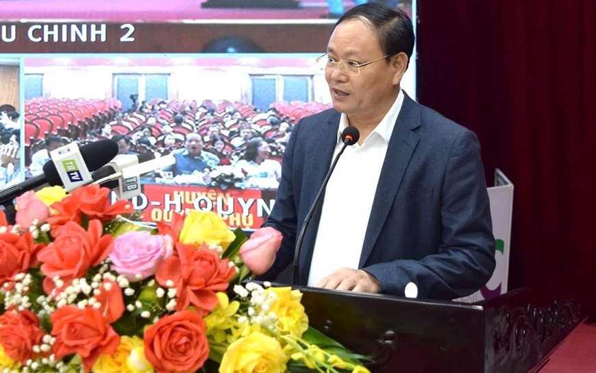 Deputy Minister of Natural Resources and Environment Le Minh Ngan speaks at the conference. Photo: Truong An