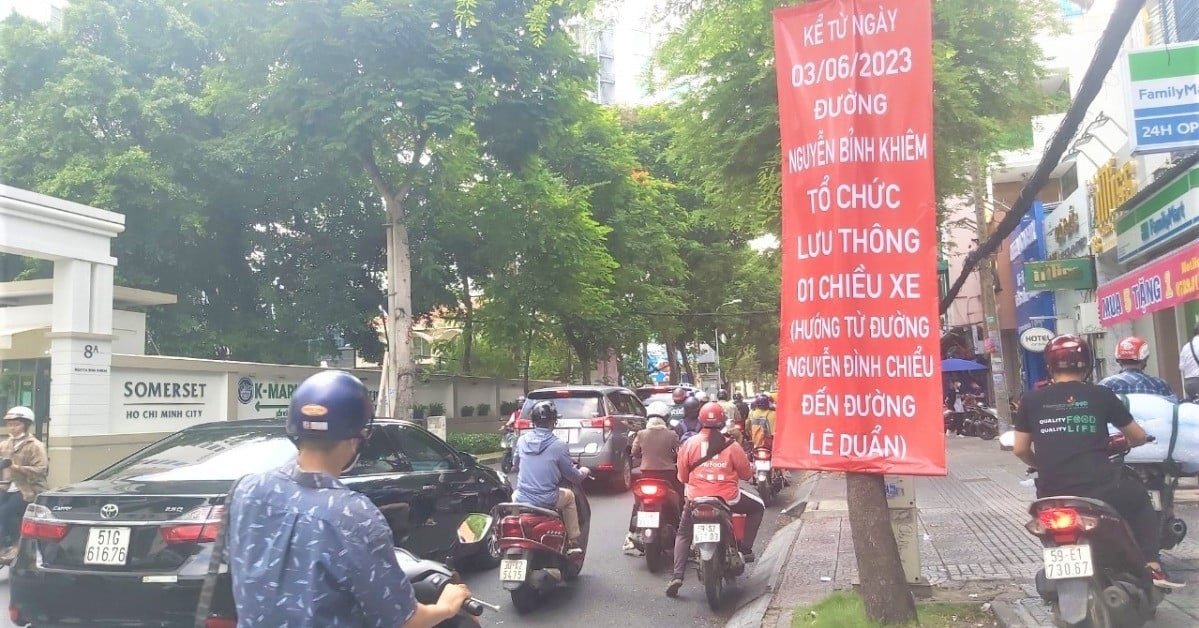 Deux rues centrales de Ho Chi Minh-Ville ont été adaptées à la circulation à sens unique.